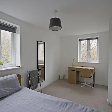 Privatunterkunft Contractor In Bs16 Bristol